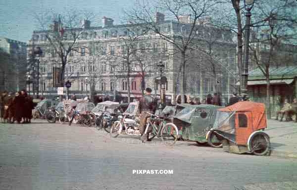 "Tourist taxis" at the Charles de Gaulle Square in Paris, France 1944