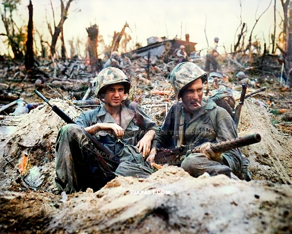 US Army soldiers fighting in the Peleliu Islands July 14, 1944.