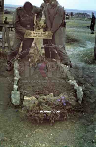 War Grave, Panzer Gefr. Gustav Huber, geb. 20.1.1920, Munchen, gefallen 19.8.1942, Don, Tschir,  22. Panzer Division