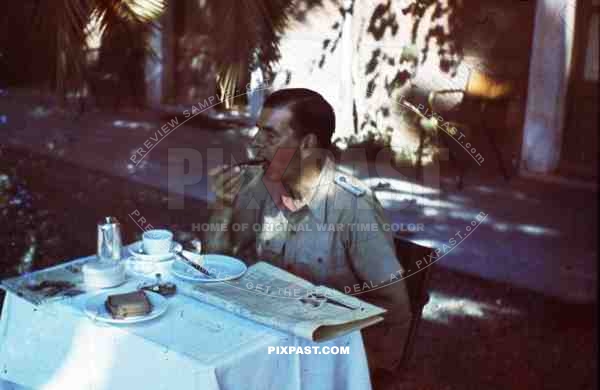 WW2 color Luftwaffe Field Division 2nd Lufllotte tropical luftwaffe officer eating sausage breakfast sicily 1943