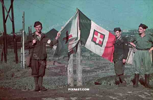 WW2 Color Ukraine 1942 Italian military infantry soldiers with flag and red cross flag riffle kar98