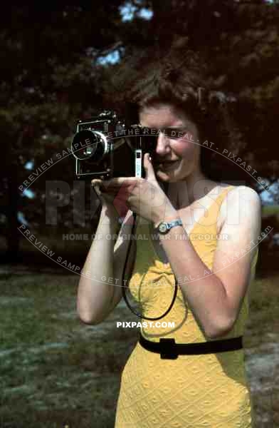 Young woman in Berlin Park 1940, Plaubel Makina Model II Camera. RF rangefinder